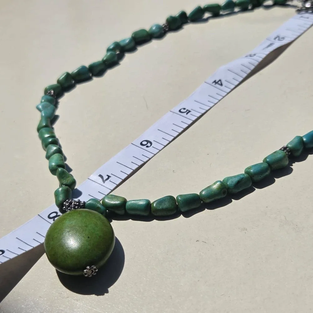 Vintage Turquoise Stone Beaded Pendant Necklace Teal Green Toggle Clasp